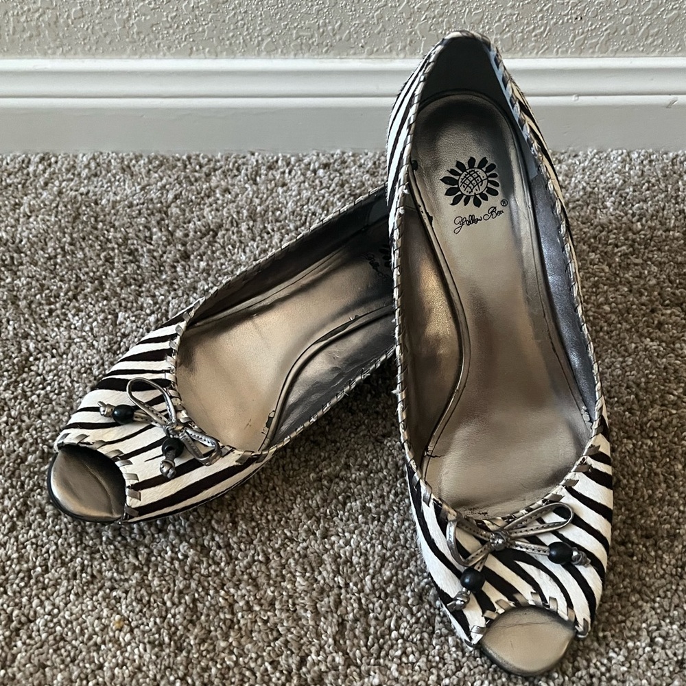 YellowBox Zebra Wedge Heel-Size 10